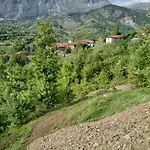 Bujtina Tusha 게스트하우스 3*