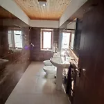 Bujtina Tusha 게스트하우스