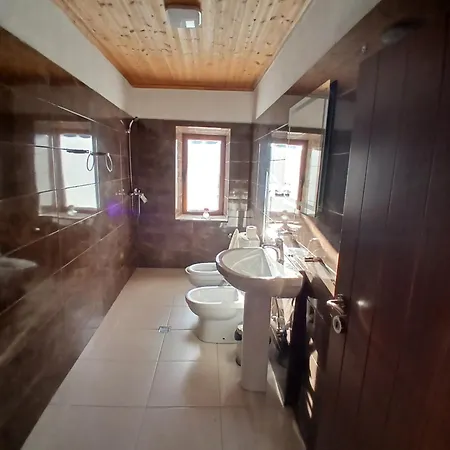 Bujtina Tusha Maison d'hôtes