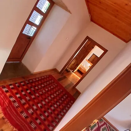 Bujtina Tusha Maison d'hôtes Priska e Madhe