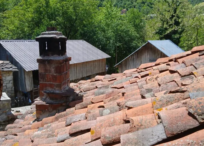 Bujtina Tusha Affittacamere Priska e Madhe